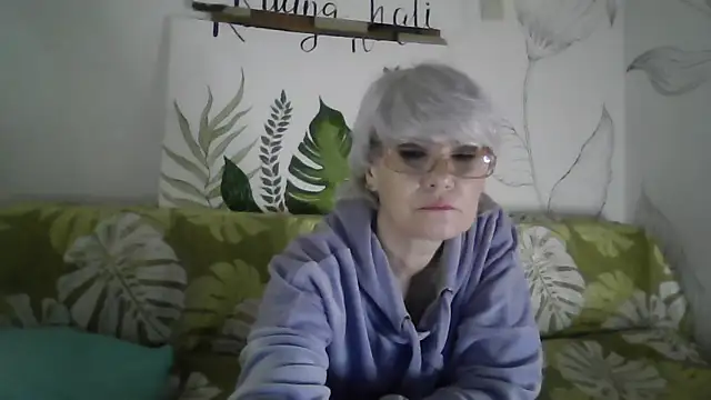 Catty Lady online show from January 17, 8:49 pm