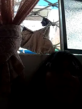 lareinalareinadelanal online show from October 24, 2:13 pm