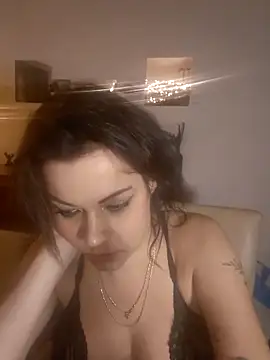 Foxy-Milfy online show from November 23, 11:06 pm