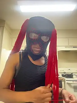 masked doll kashi online show from April 23, 10:01 pm