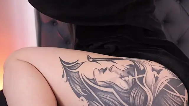 kaylee lee online show from February 5, 7:33 am