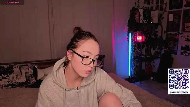 OdetteBiddy online show from January 7, 10:13 pm