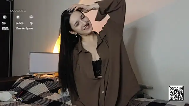 OdelynBagge online show from November 14, 5:13 pm