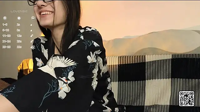 OdelynBagge online show from October 29, 6:10 pm