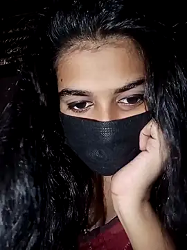 umairahaasan 1 online show from November 8, 10:42 am