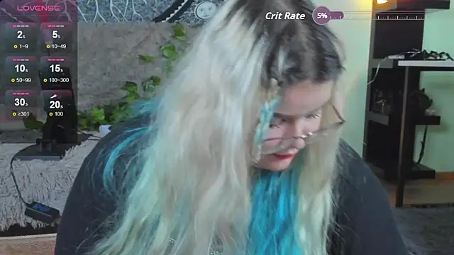  CandyM1lky  online show from November 12, 7:39 am