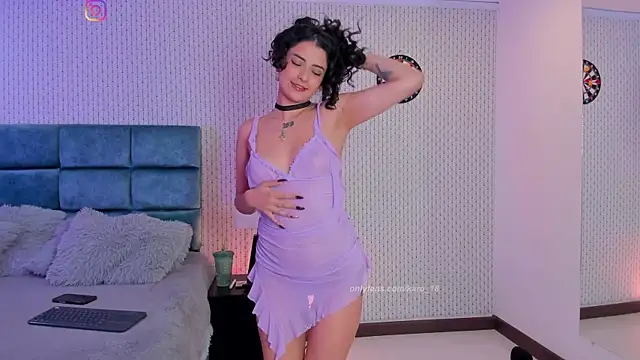 karoliine jones online show from May 8, 10:44 pm