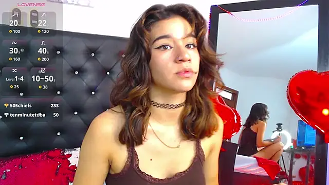 miascarlet 16 online show from September 18, 2:37 pm