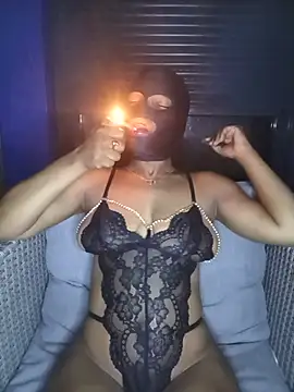 sweetybae75 online show from July 7, 10:34 pm