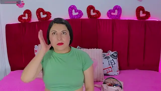 cuteeimy online show from March 12, 7:16 pm