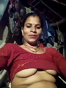 Snapshot of Suhani_sharma1 chatting on September 10, 3:23 pm Suhani sharma1 online show from September 10, 3:23 pm