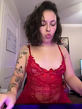 babykalirose online show from March 13, 6:26 am