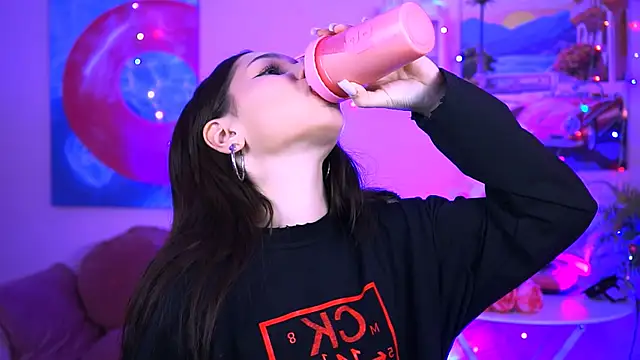 KimClarks  online show from September 14, 6:11 am