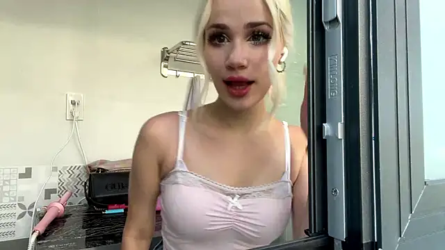 fancy angel online show from October 7, 12:04 am