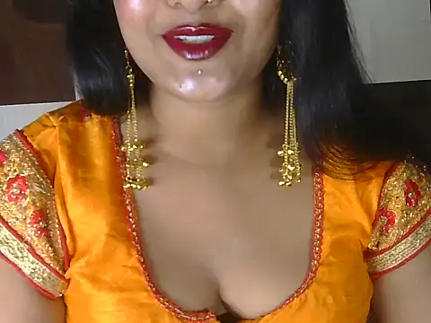 hotee bhabi online show from May 14, 4:40 am