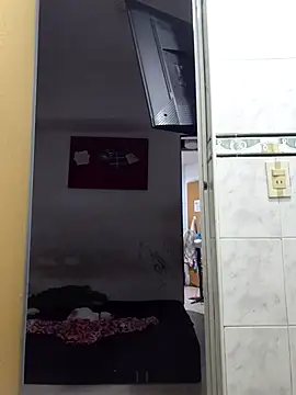 SweettyNaugthy online show from January 7, 5:00 am