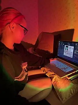 AsiaVegas online show from March 3, 9:21 pm