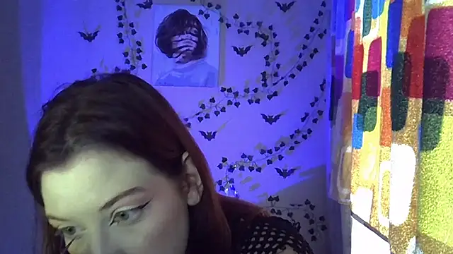 Lily Ember online show from October 24, 10:33 am