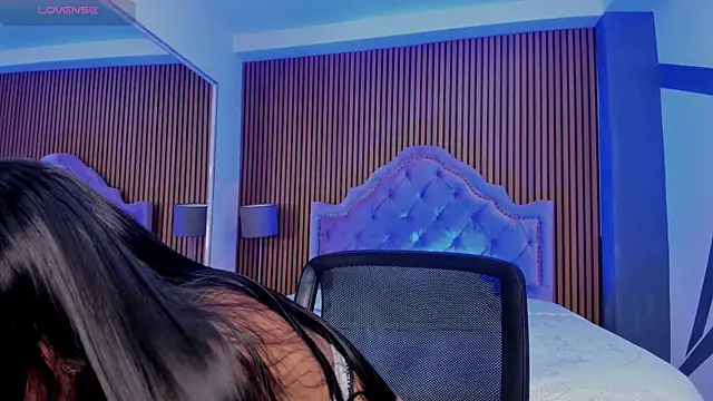 SelenaStonne online show from September 17, 8:29 pm