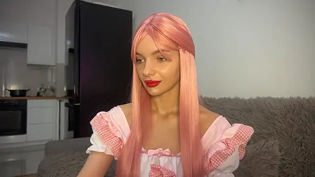 Snapshot of litlle_angelll chatting on October 15, 11:24 am litlle angelll online show from October 15, 11:24 am
