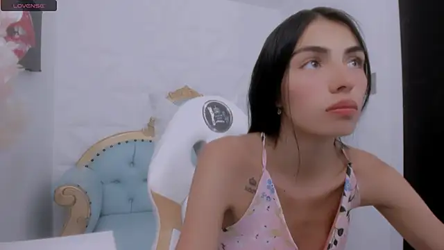 eimy skinny  online show from October 25, 7:43 pm