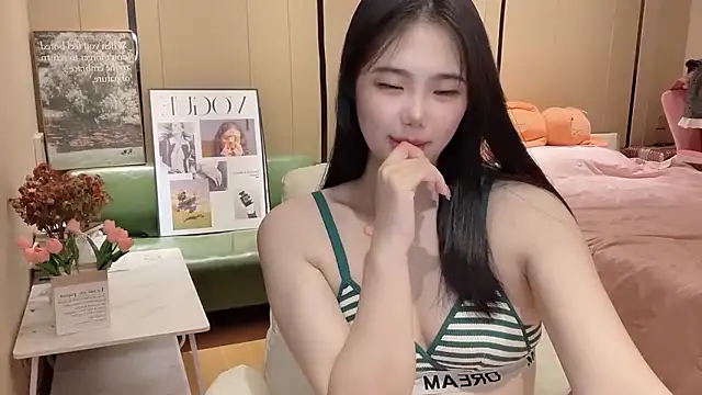 suki-1 online show from September 17, 4:27 pm