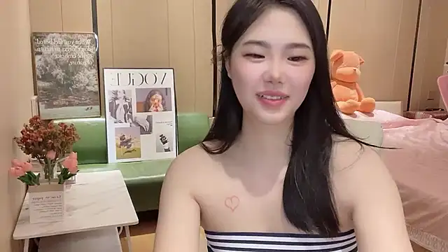 suki-1 online show from September 24, 8:46 am