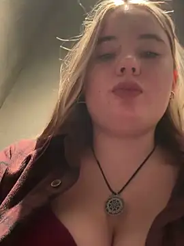 StephanieMur online show from September 18, 6:12 am