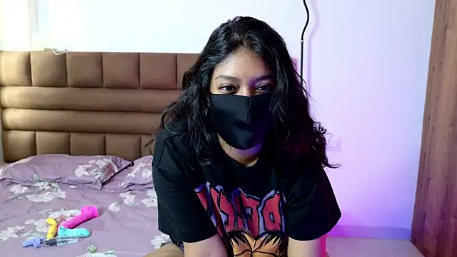 Snapshot of Gulaboo100 chatting on October 16, 3:20 am Gulaboo100 online show from October 16, 3:20 am