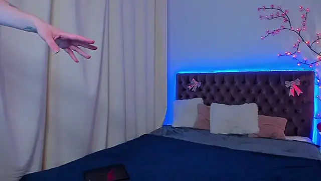 LilaVame online show from November 25, 8:42 pm