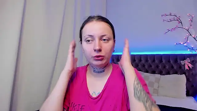 LilaVame online show from November 7, 8:58 pm