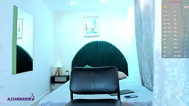 i alexanew online show from February 20, 12:18 pm