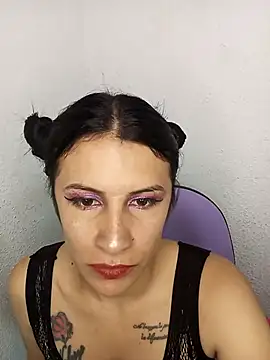 karinnahotdirty online show from January 16, 9:11 pm