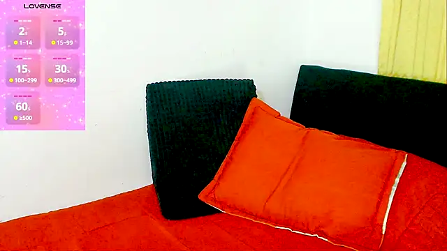 Kendraline1 online show from December 18, 9:08 pm