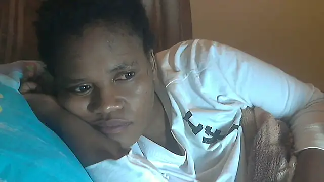 sexythae32 online show from January 5, 10:46 pm