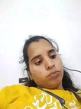 Snapshot of JHILMIL chatting on October 17, 4:32 pm JHILMIL online show from October 17, 4:32 pm