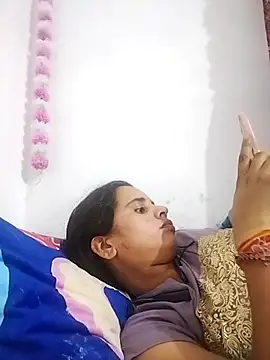 Snapshot of JHILMIL chatting on October 29, 1:37 pm JHILMIL online show from October 29, 1:37 pm