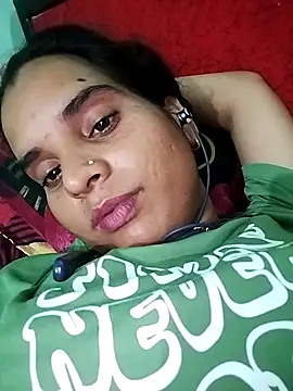 Snapshot of JHILMIL chatting on September 18, 5:00 pm JHILMIL online show from September 18, 5:00 pm