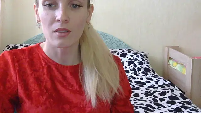 JayeTyler online show from May 7, 6:17 am