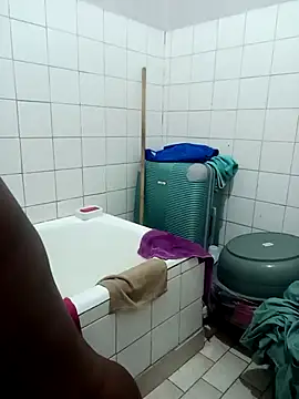 ShySexyBaddiexx online show from October 22, 7:41 pm