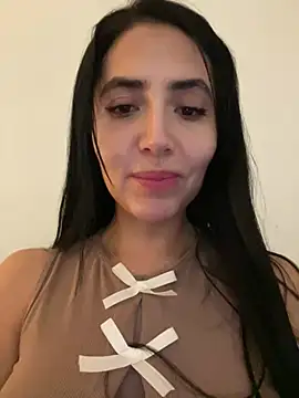 oh nina online show from February 3, 11:07 pm