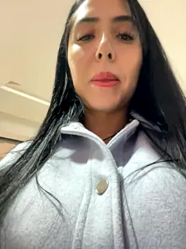 oh nina online show from October 28, 10:36 pm