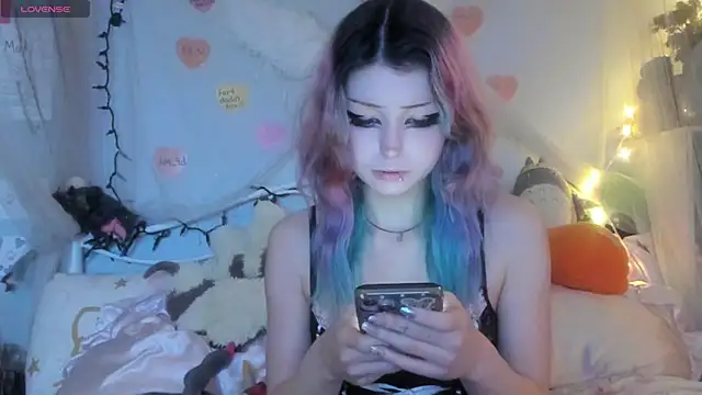 bunnyislewd online show from January 11, 4:28 am