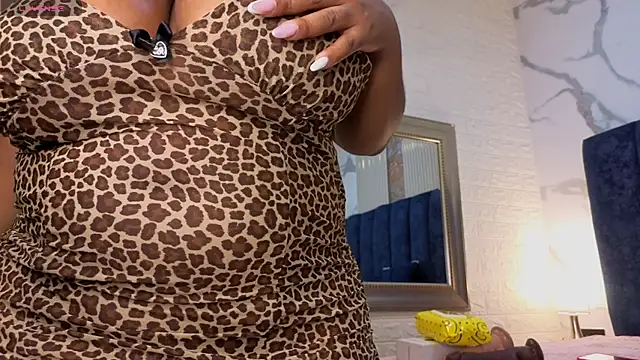 kiarazafira online show from November 2, 2:53 pm