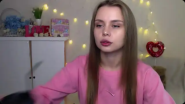 OceanicDawn online show from September 19, 7:18 am