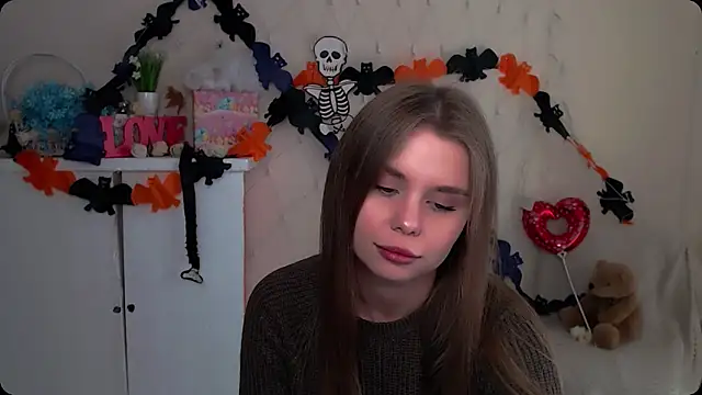 OceanicDawn online show from November 4, 10:31 am