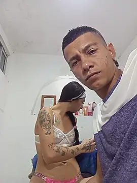 paisita122 online show from April 20, 2:36 am