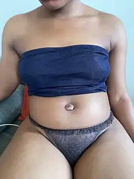 PrettyNina77 online show from February 16, 2:28 pm