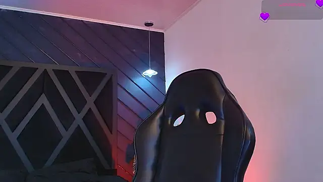 zoe martins  online show from March 5, 5:42 pm