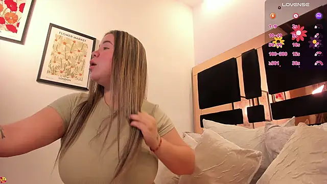 katherinn gomezz online show from November 5, 11:59 am